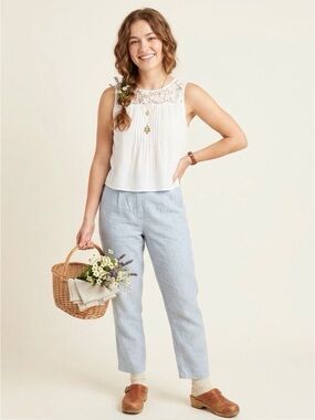 ZARA BASIC | White Lightweight Lace Sleeveless Cottagecore Coquette Tank Top